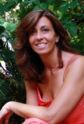 Karenheadshot2smallcropped